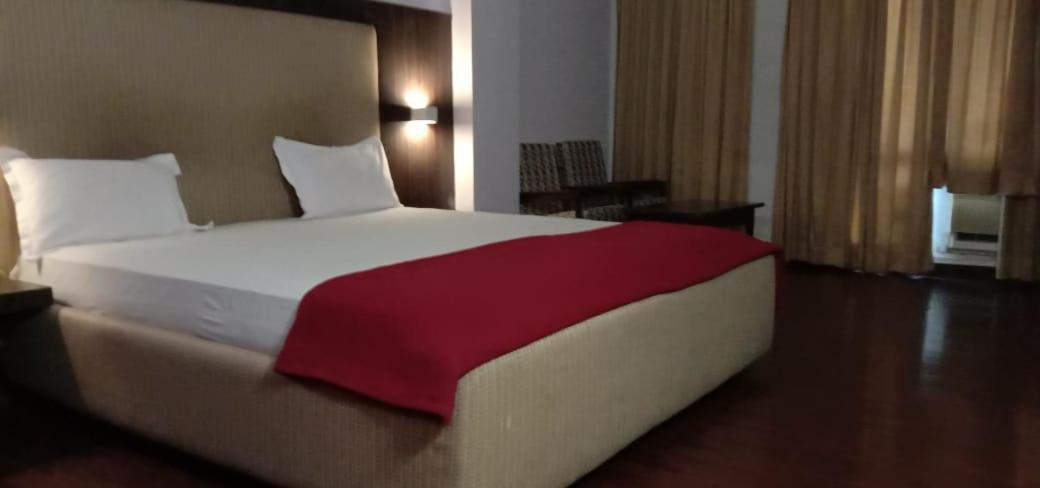 Hotel Jaya International Haïdarabad Extérieur photo