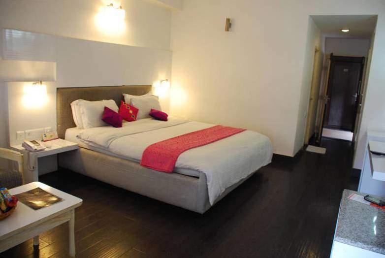 Hotel Jaya International Haïdarabad Extérieur photo